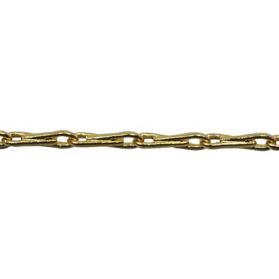 A chain that is connected to the bottom of a rope.